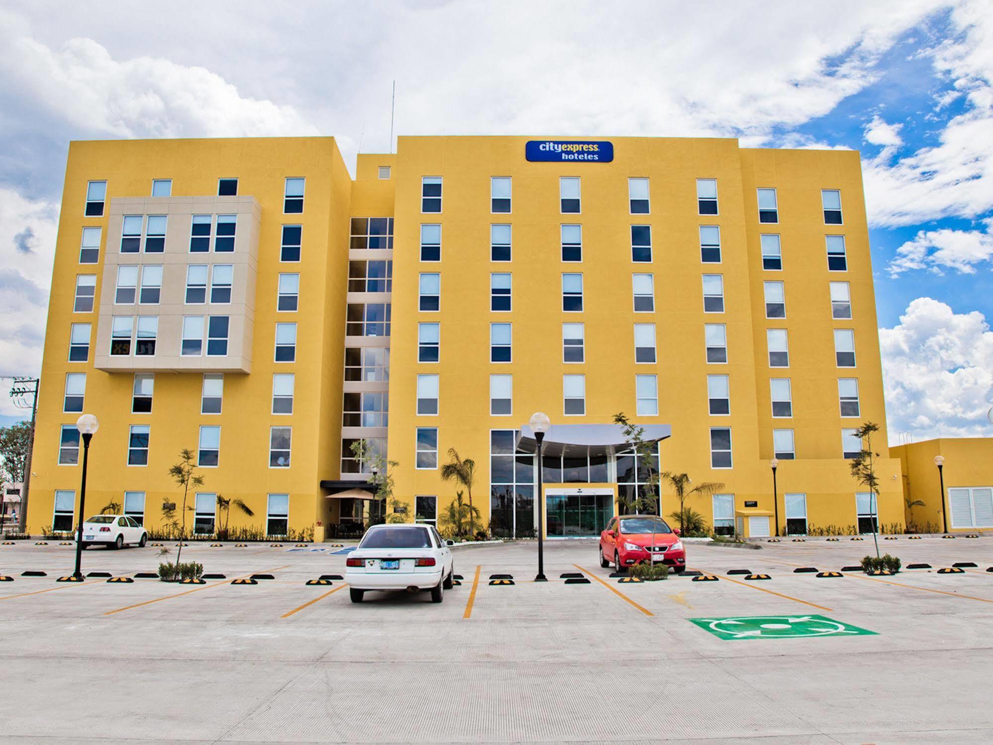 City Express By Marriott Reynosa Aeropuerto Buitenkant foto